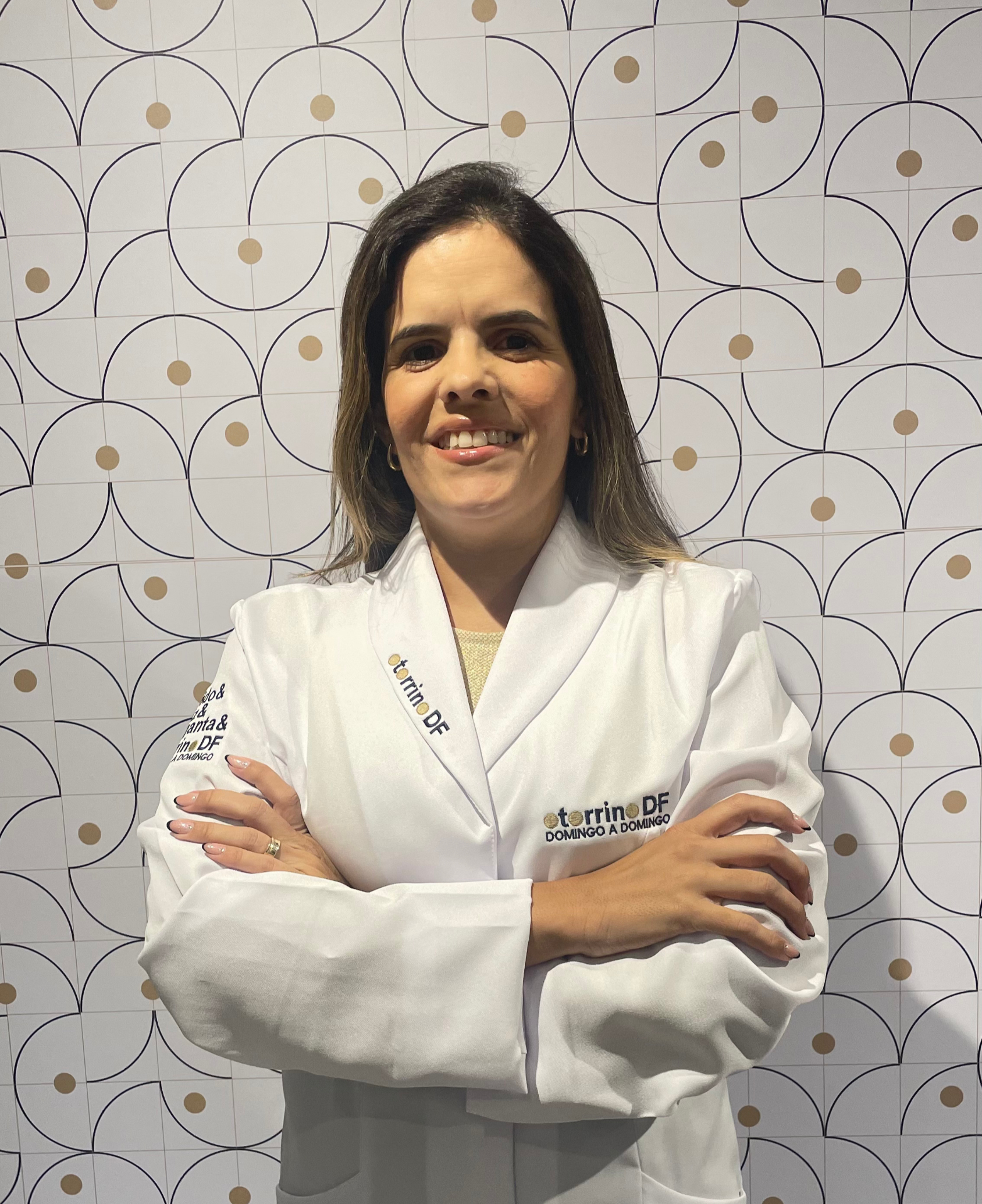 Retrato de Fga. Nayane Paiva Pereira, fonoaudióloga da OtorrinoDF