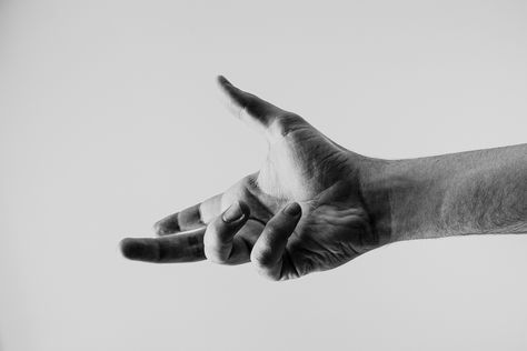 How Can Physical Therapy Help Alleviate Trigger Finger Symptoms?