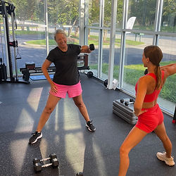 women exercising at a circuit interval training class at fonda interactive training in wilmington nc