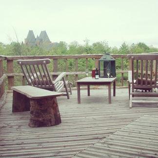 Vue depuis la terrasse de la cabane perchée sur le domaine du Château de Villiers