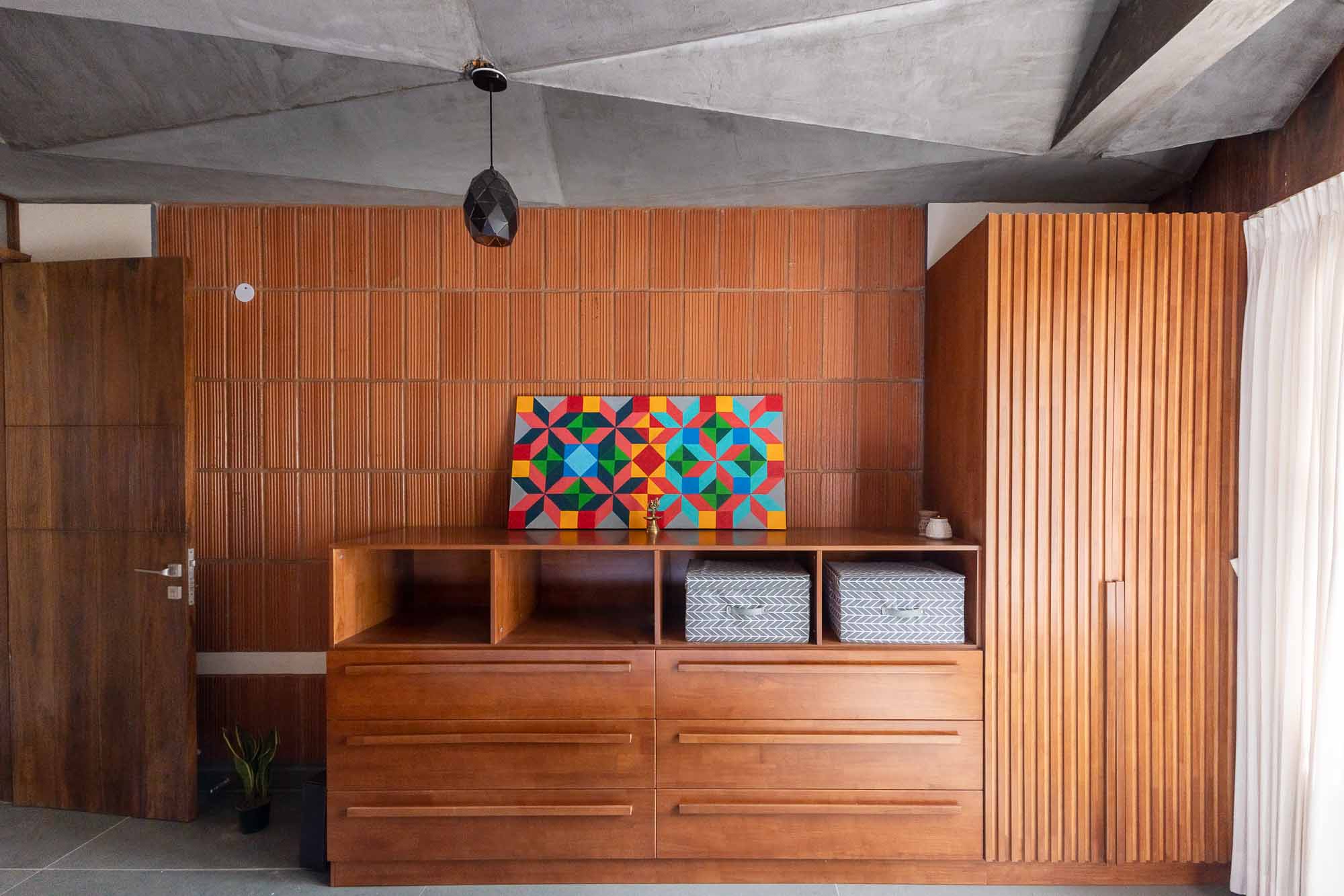 MJ Residence 5