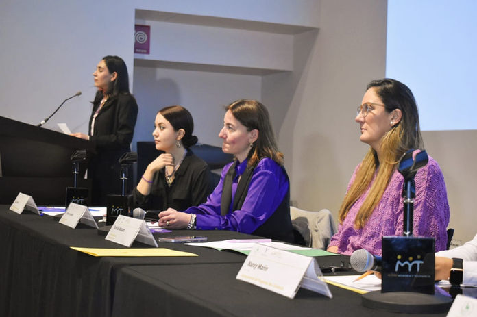 Créditos a Rey David