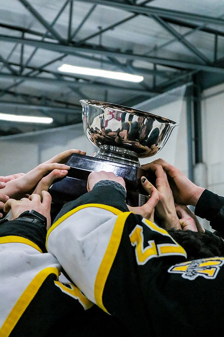 Waterloo U18 AAA (1) (1).jpg