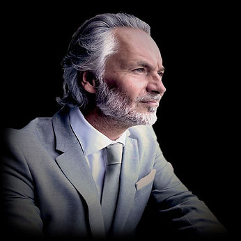 Bespoke Latin music for private villa soirées in Mallorca and the Riviera