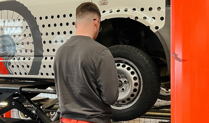 Reifen Und Kfz Service Schnelle Gmbh XL Reifen + KFZ-Service GmbH | Ihr Reifenspezialist in Arnsberg