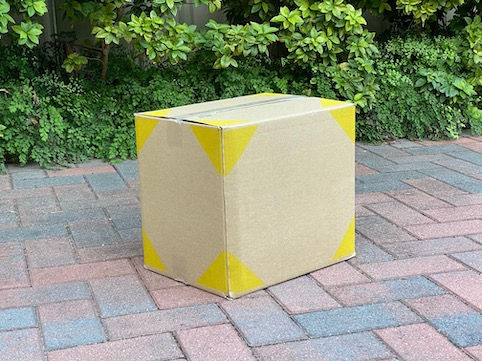 Thumbnail: Medium cardboard packing box
