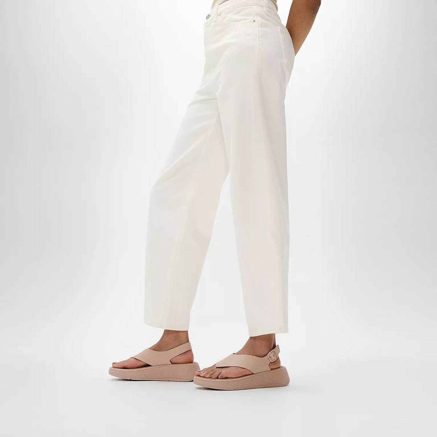 FITFLOP F-Mode Leather Toe- Post Sandal