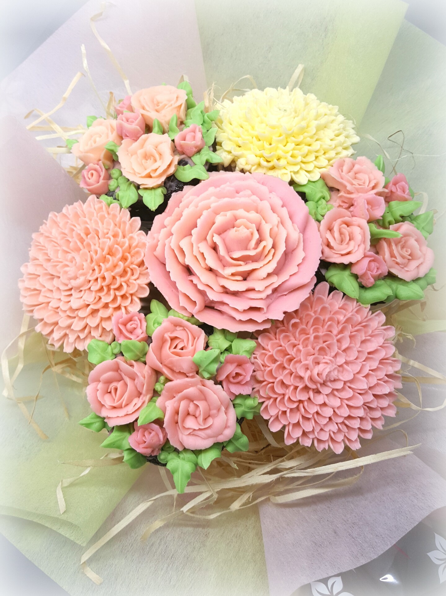 Field Of Flowers - Soft Pink & Cream