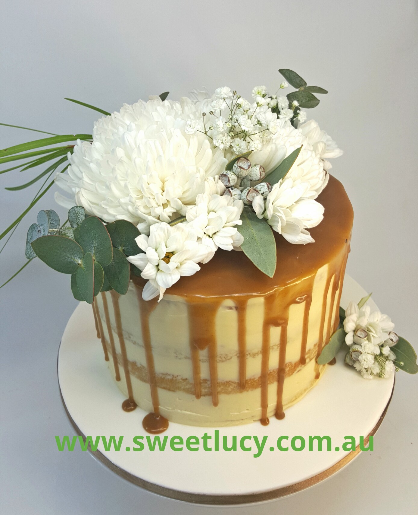 Caramel White Flowers