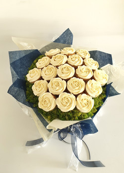 Wedding Roses - Cream