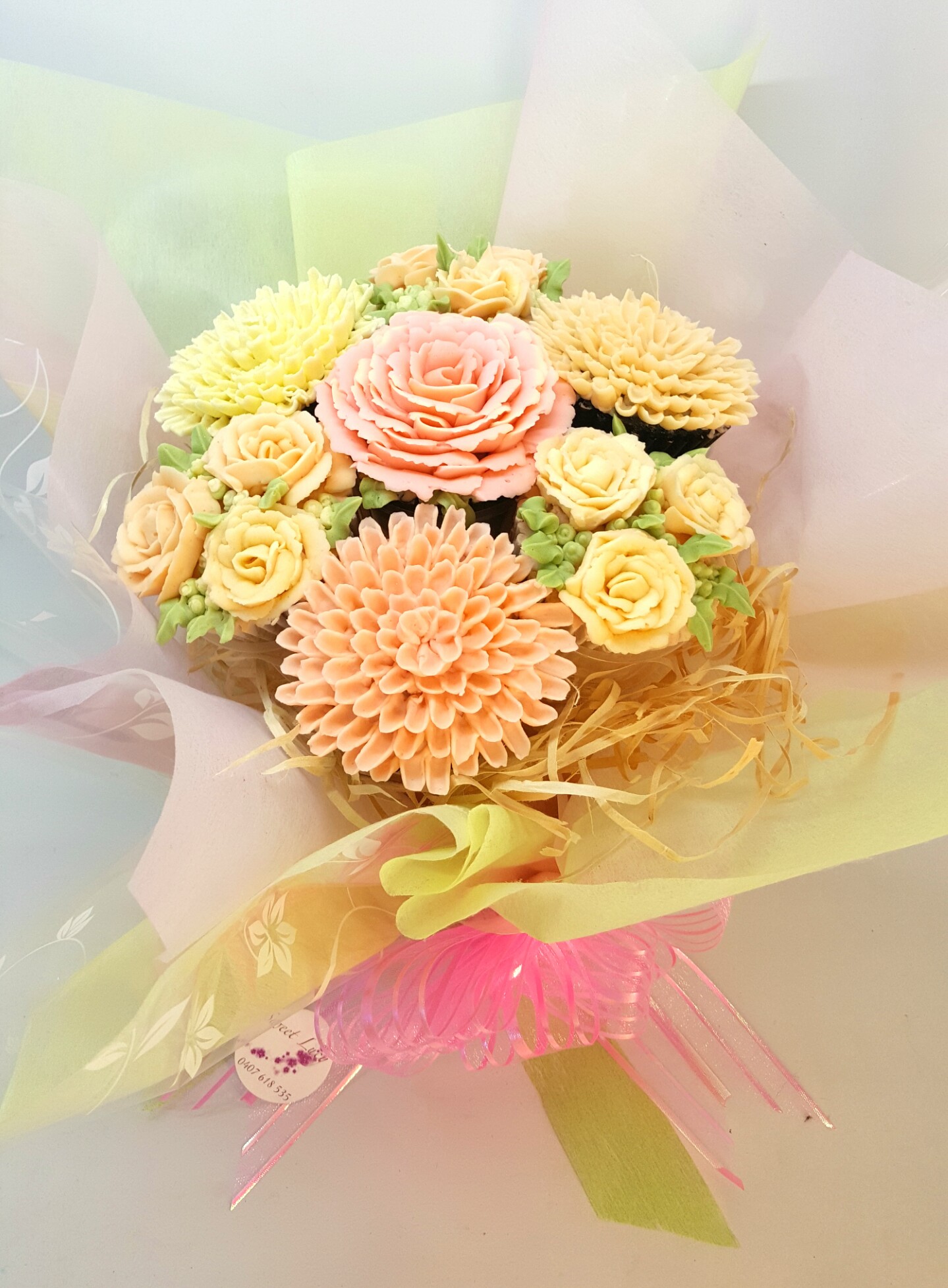Field of Flowers - Soft Pink & Cream