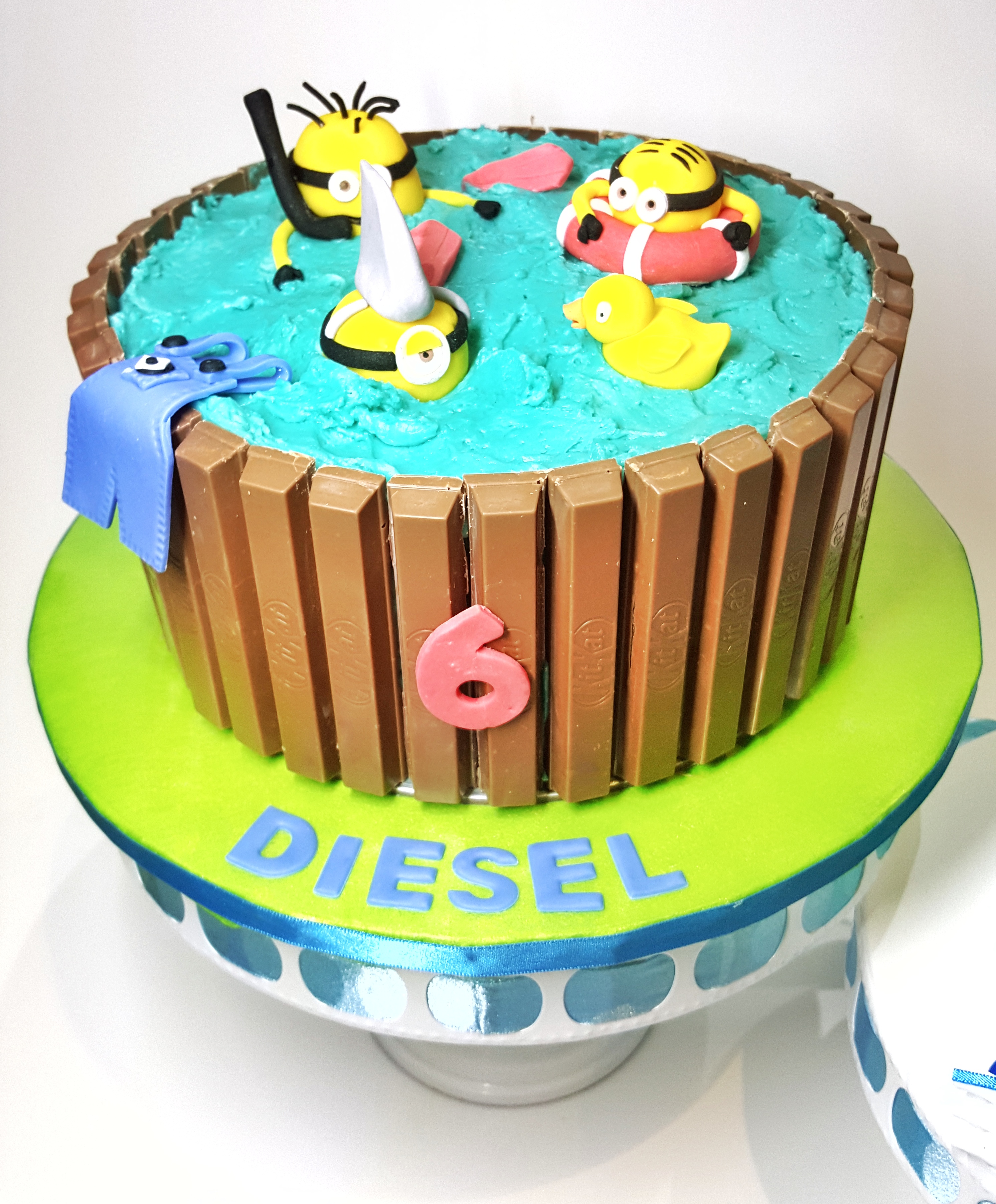 Minion Hot Tub