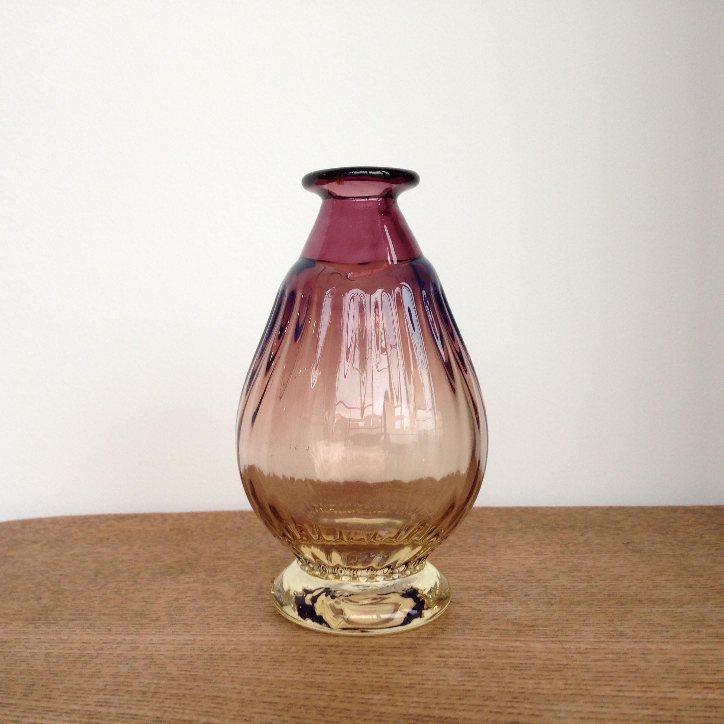 まさき硝子　一輪挿し「ぽってり 葡萄」