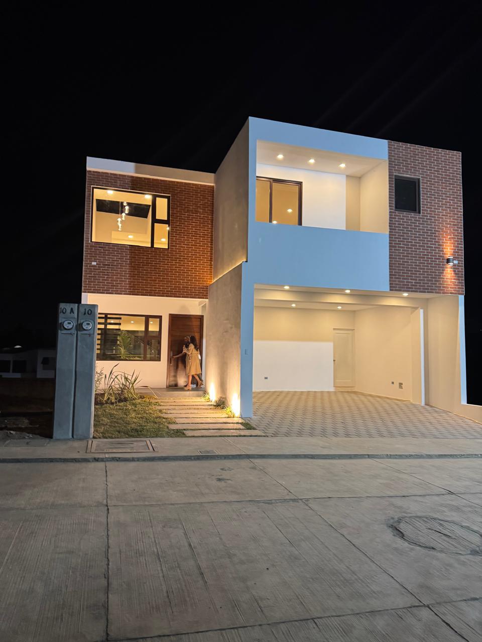 Villas de Alcalá, Km.16.5, Carretera a El Salvador, Boulevard Santuaria Muxbal