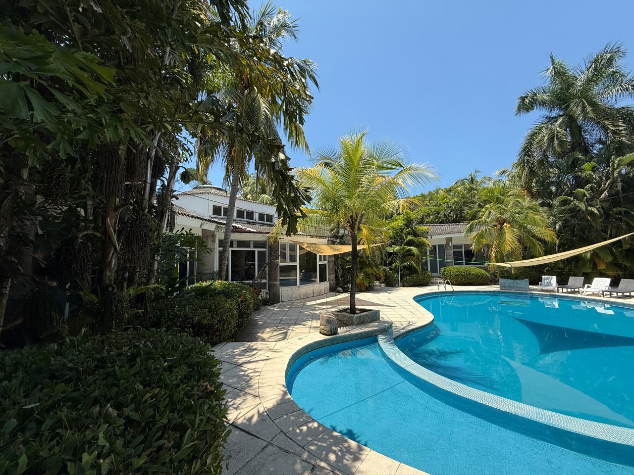 Casa en el Puerto, Carretera a Chulamar, Condominio Puerta del Mar, Puerto de San José, Escuintla.
