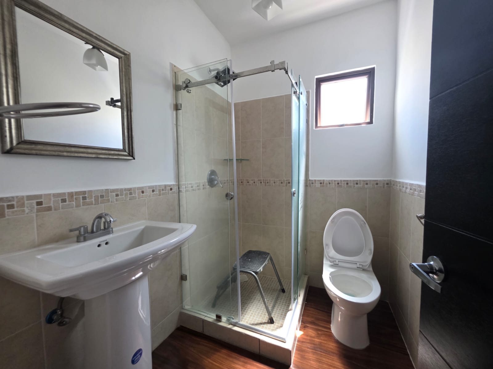 🏡 Casa en Venta en Zona 16 — Vistas de San Isidro II