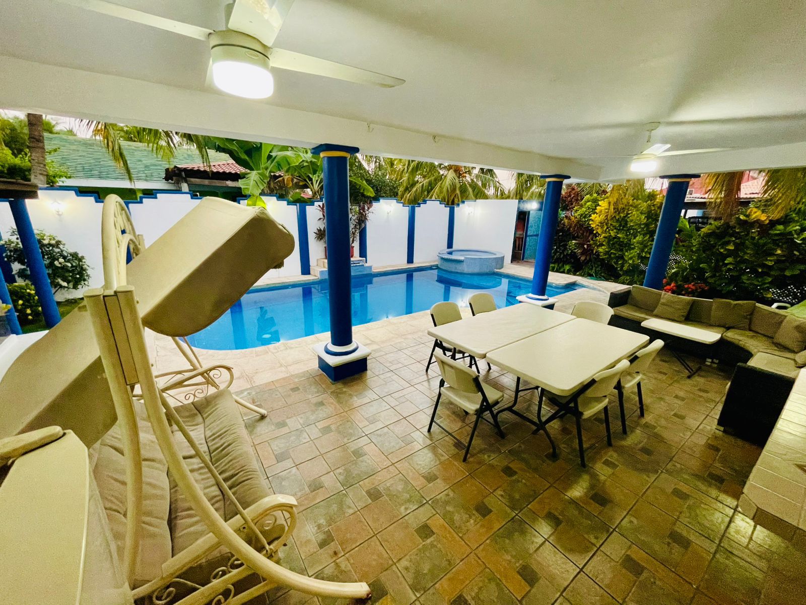Casa en el Puerto, Carretera a Chulamar,  Condominio Alta Mar, Puerto de San José, Escuintla.