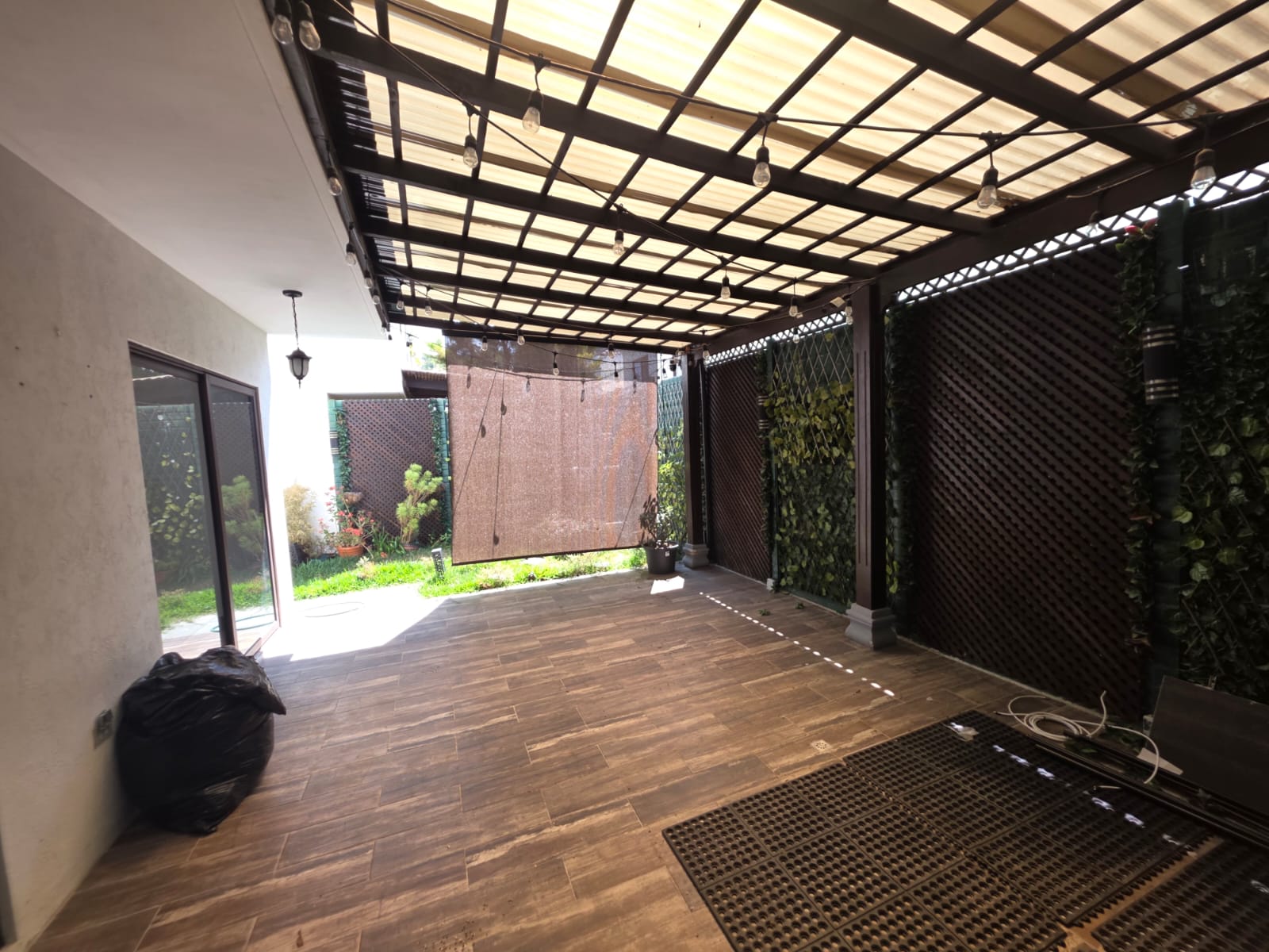 🏡 Casa en Venta en Zona 16 — Vistas de San Isidro II