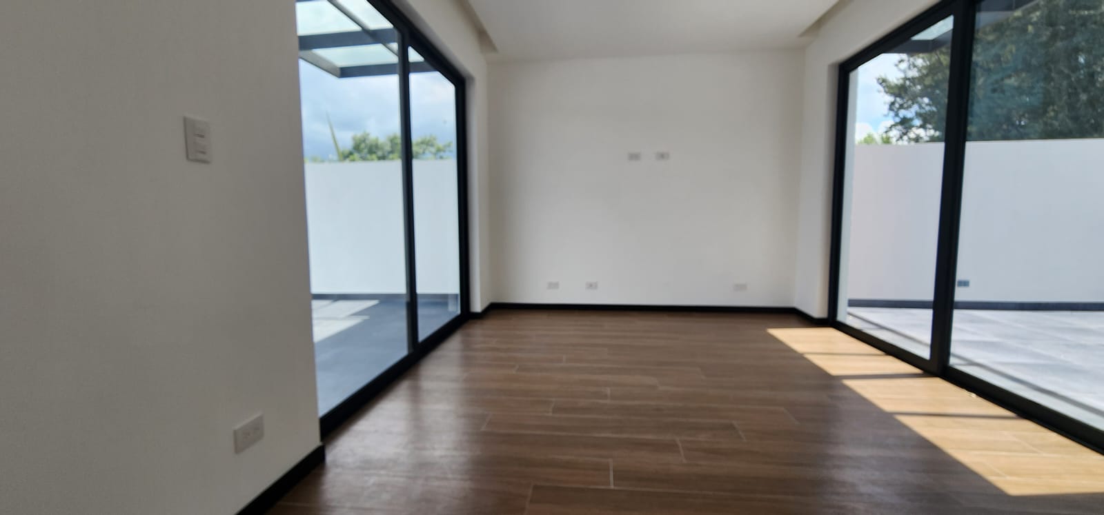 Residencia Exclusiva en Elgin de Zona 13