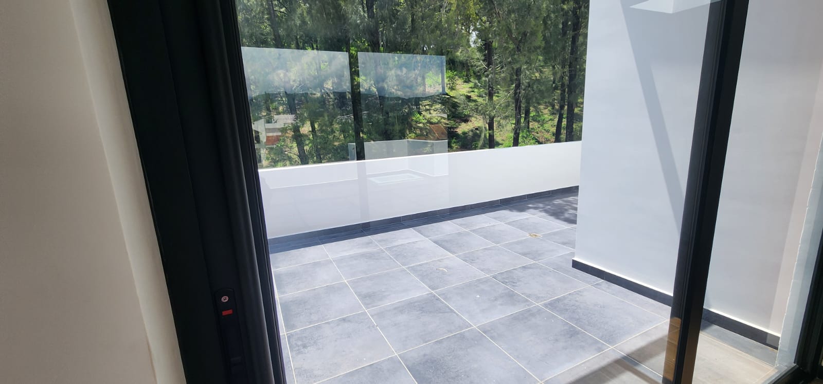 Residencia Exclusiva en Elgin de Zona 13