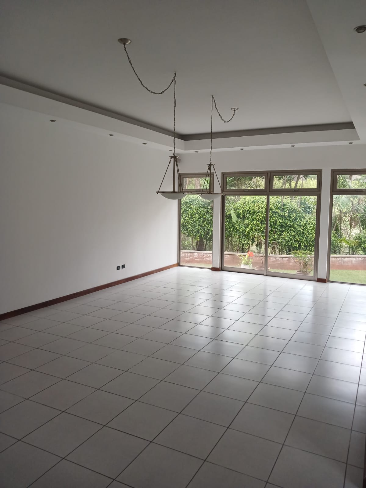 Kanajuyú | Zona 16 | Casa en Venta