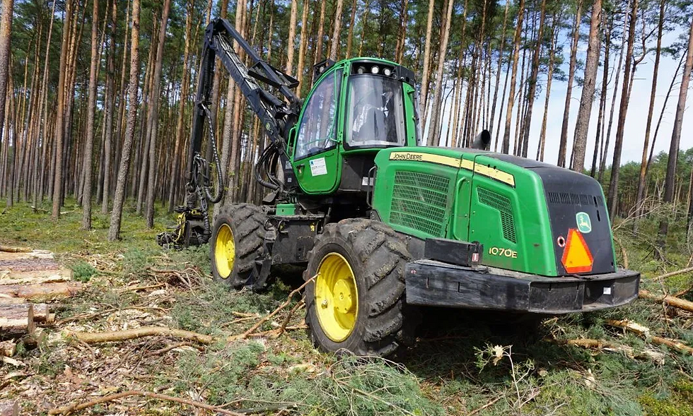 John Deere 1070E