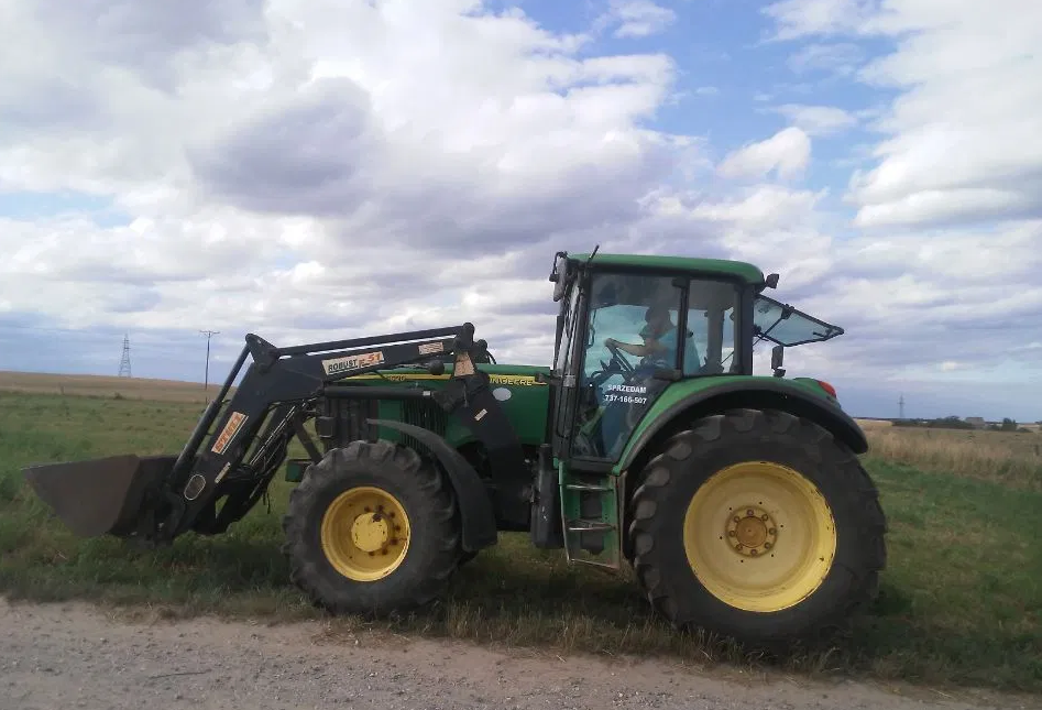 John Deere 6620