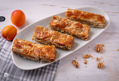 banitsa-s-kajsii (1).jpg