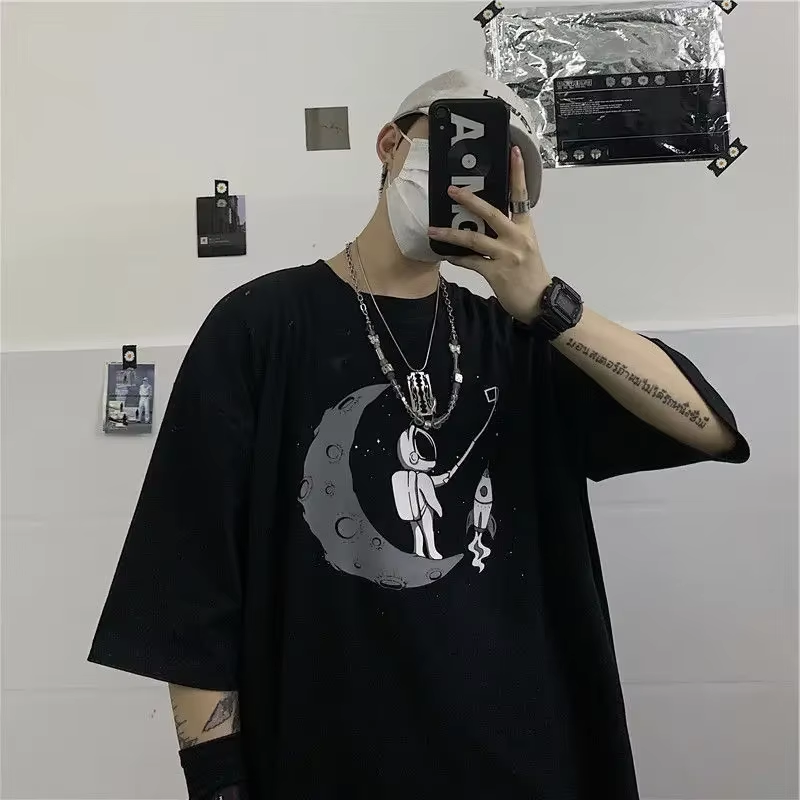 Thumbnail: Men T-shirts 2023 Summer Streetwear High Street Gothic Skull Tshirt Loose Oversi