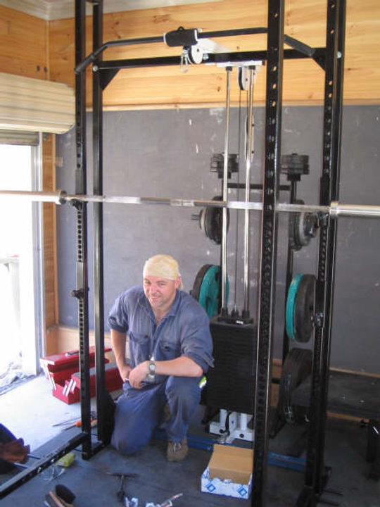 Custom Power Rack Review [4 / 1 / '06]