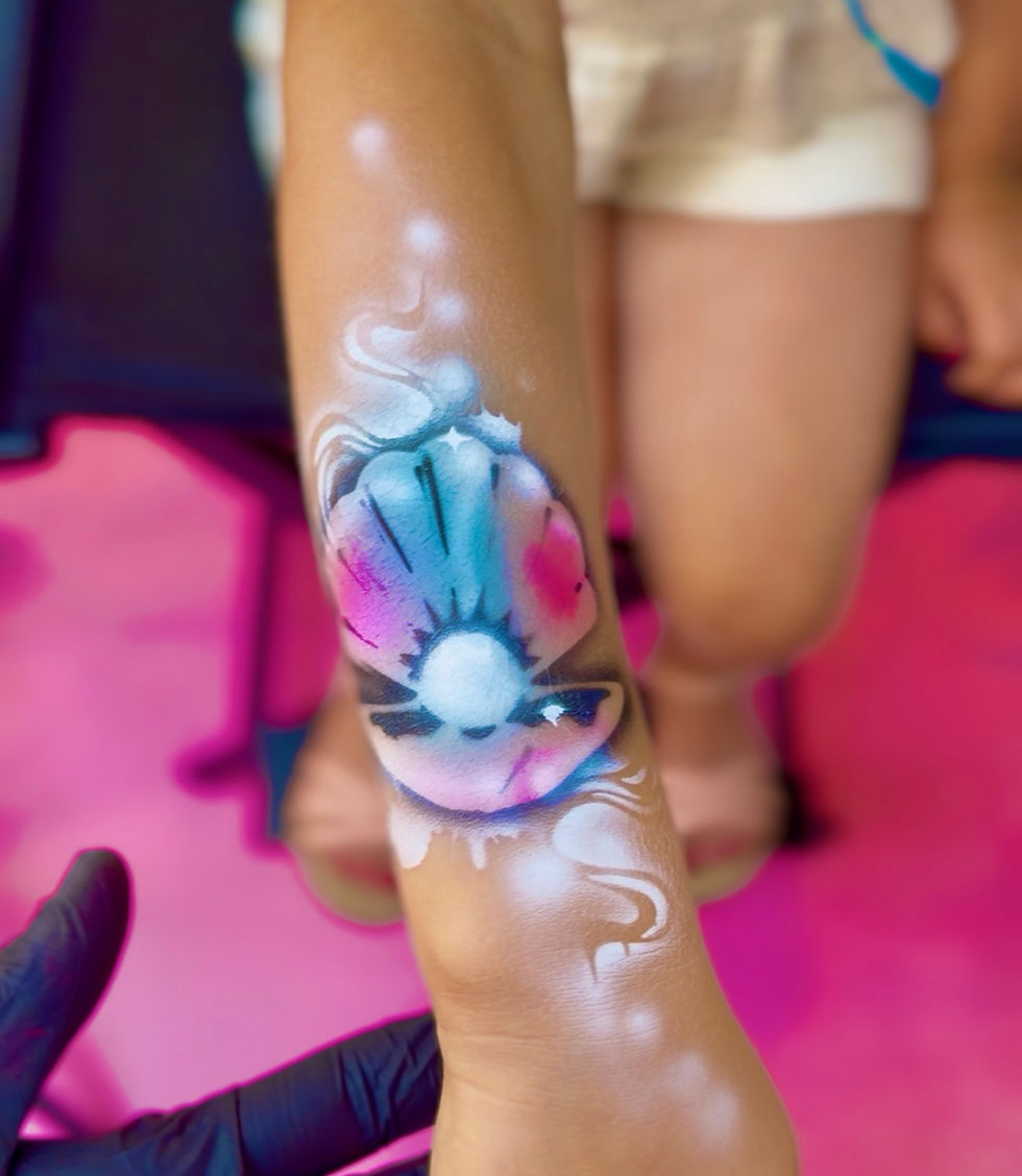 Airbrush Tattoo - Maja Wasilewska Zmalujemy muszla