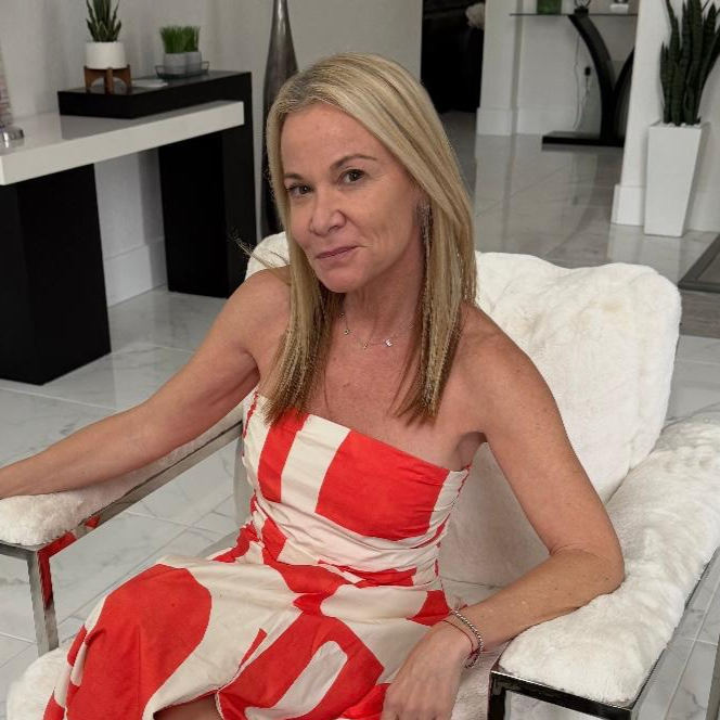 Writer: Julie Savitz