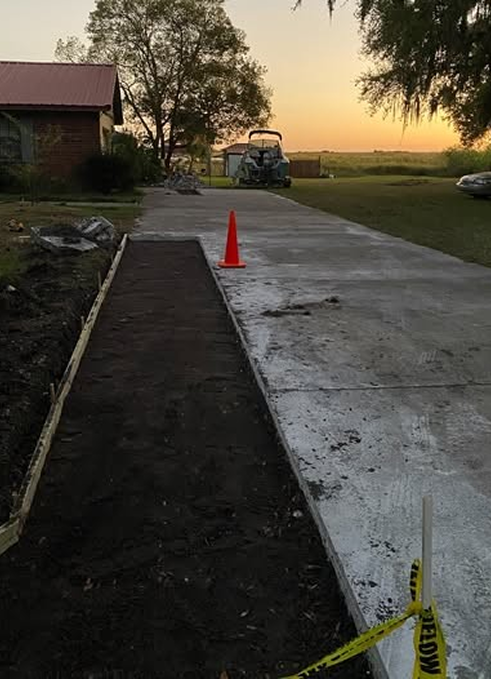 Driveways, Sidewalks & Slabs
