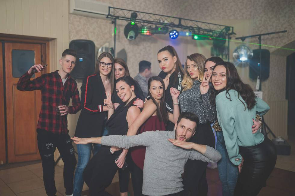 #onemanmakesyourshow #privateparty