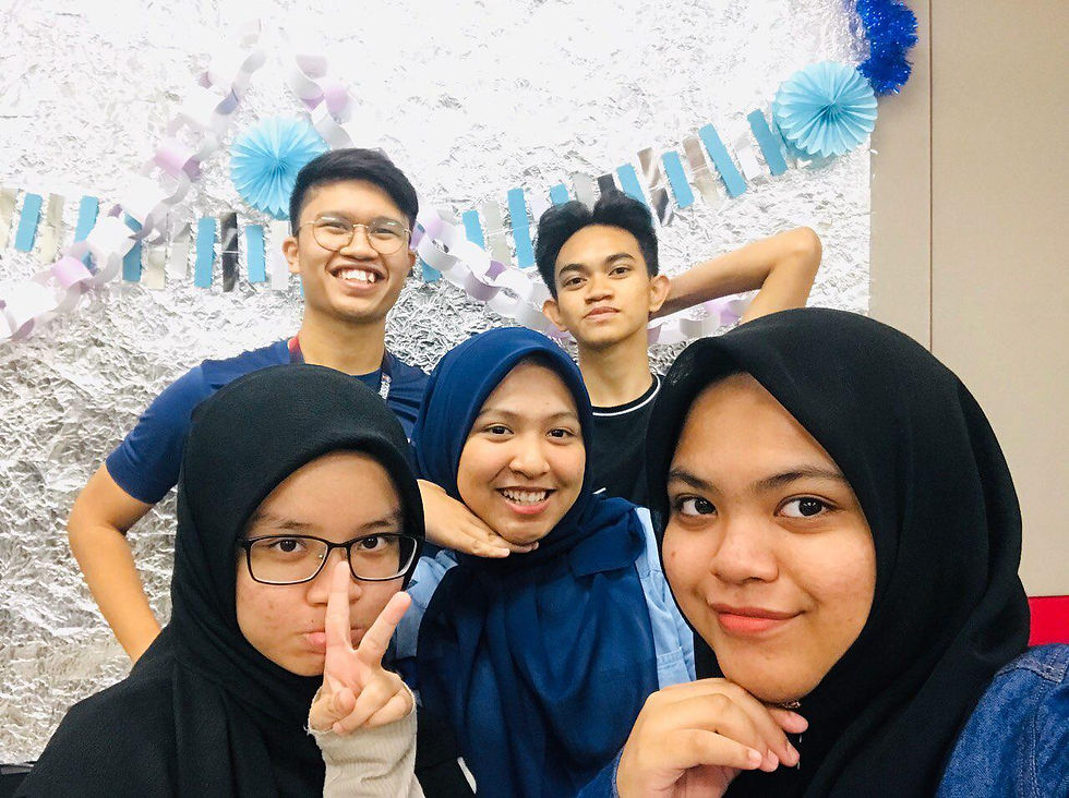 F r i e n d s