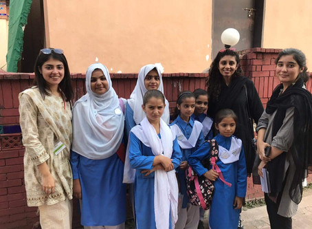 A Teacher's Resolve Creates a WhatsApp School