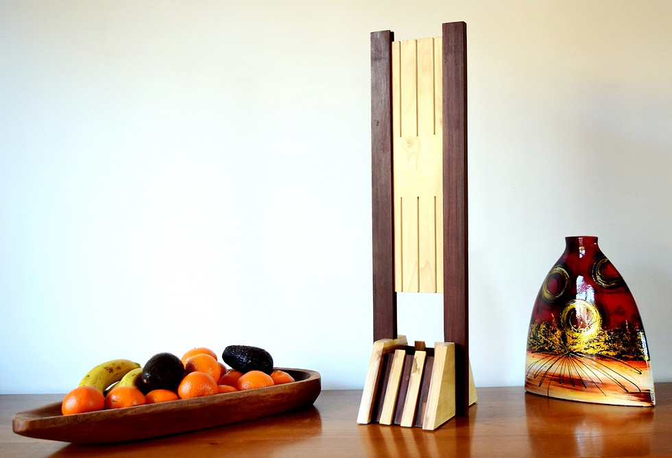 Sumaca: lampe en bois massif huilé