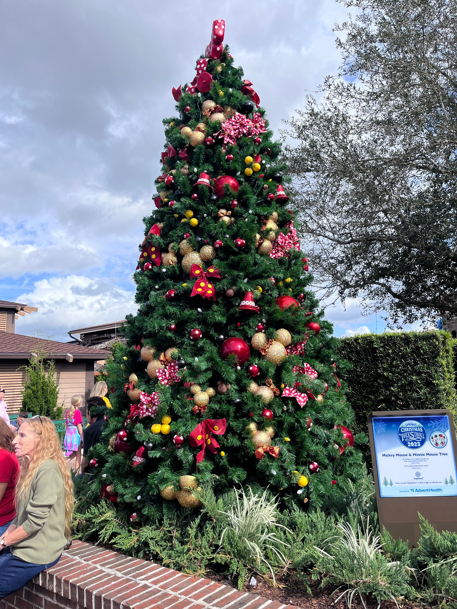 Mickey and Minnie Tree