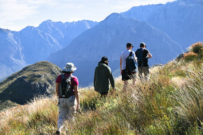Group of hikers at Mont Rochelle.