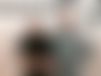 Issi og Hjördís verða áfram