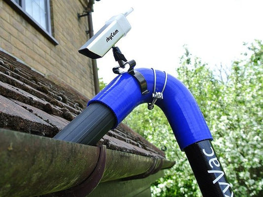 Gutter Cleaning Newent: Why January Is the Best Time to Clear Your Gutters