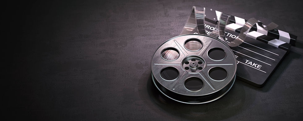 수정됨_film-reel-and-clapper-board-93C374T.jpg