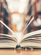 Libro abierto en biblioteca