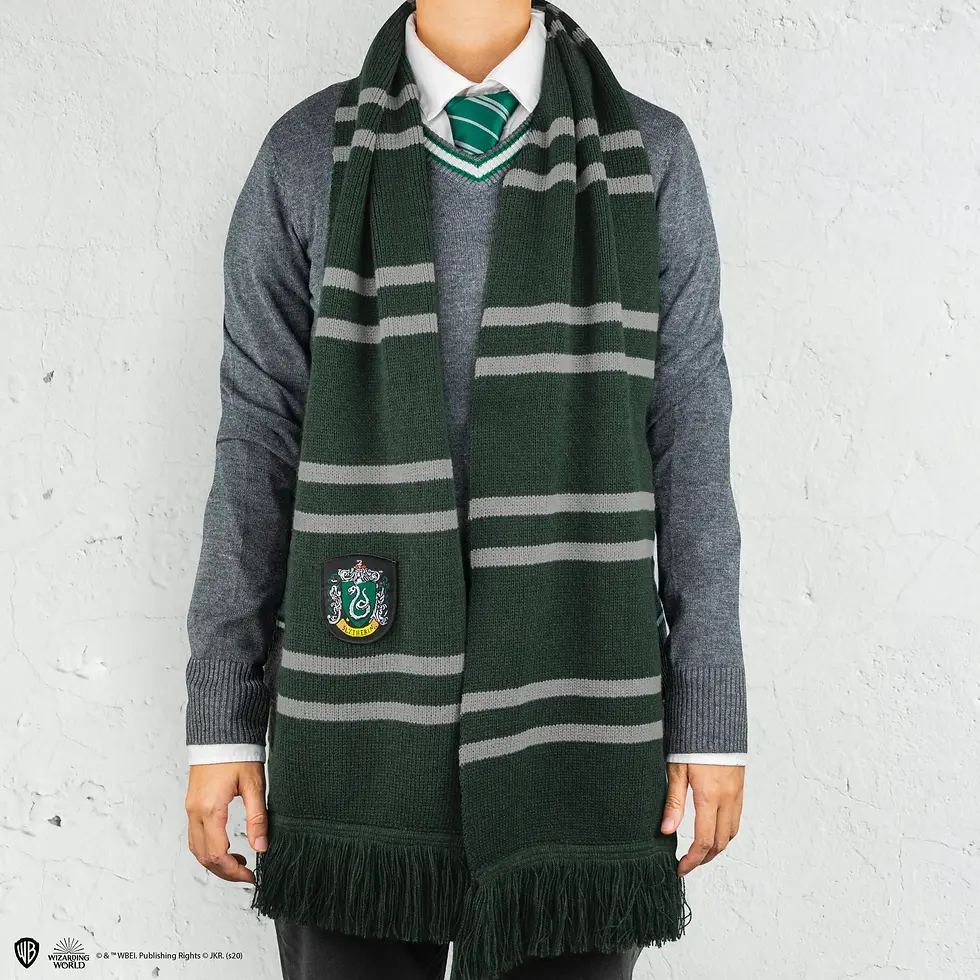 Thumbnail: Harry Potter Deluxe Slytherin Scarf