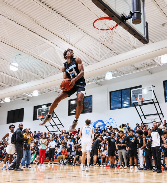 Midair Dunk at the Packed Gym.png