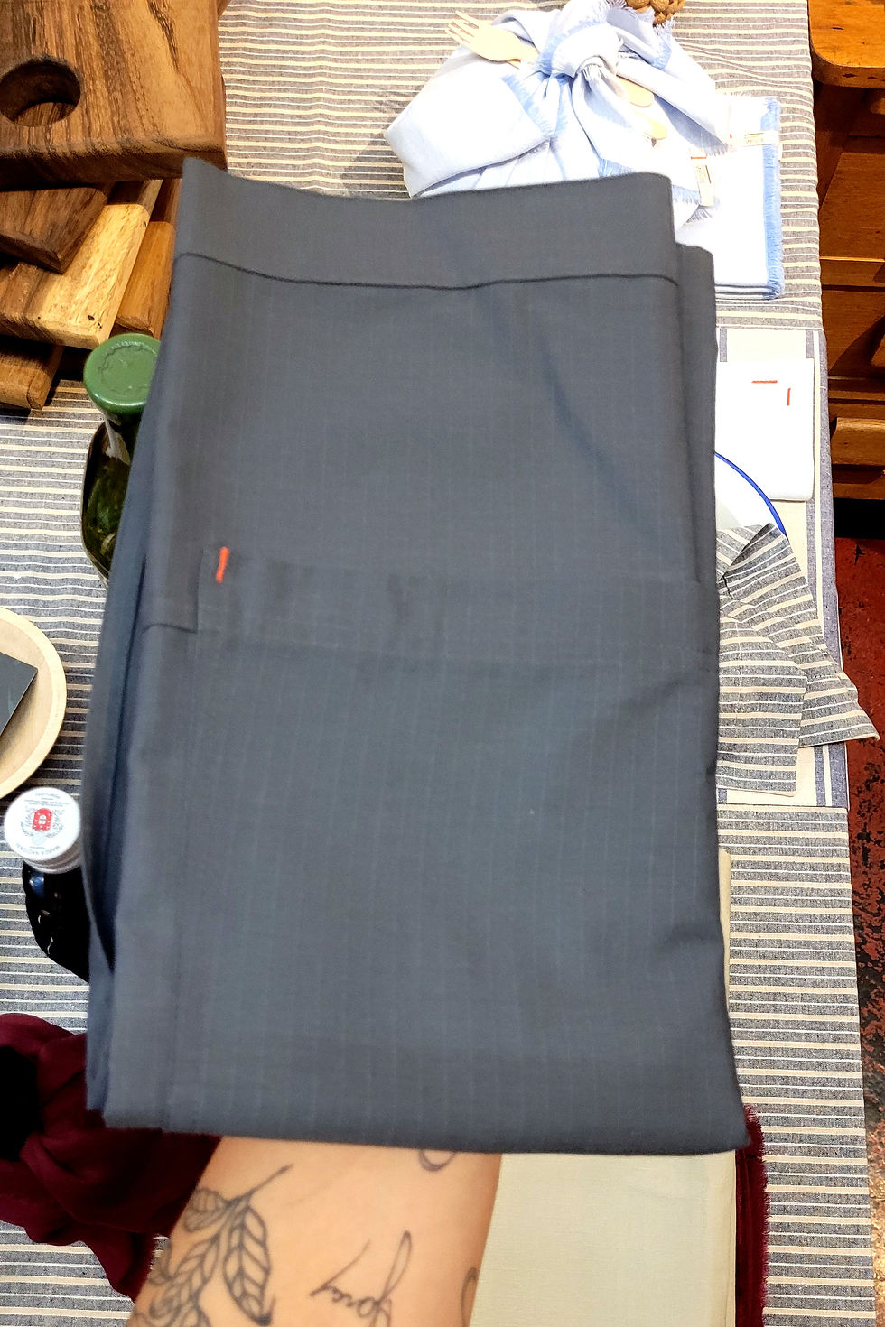 Miniatura: AVENTAL SAIOTE COM FENDA