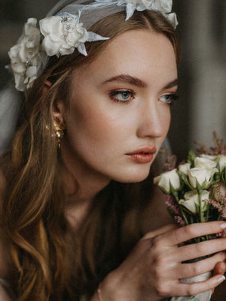 WEDDING ICONS EDITORIAL