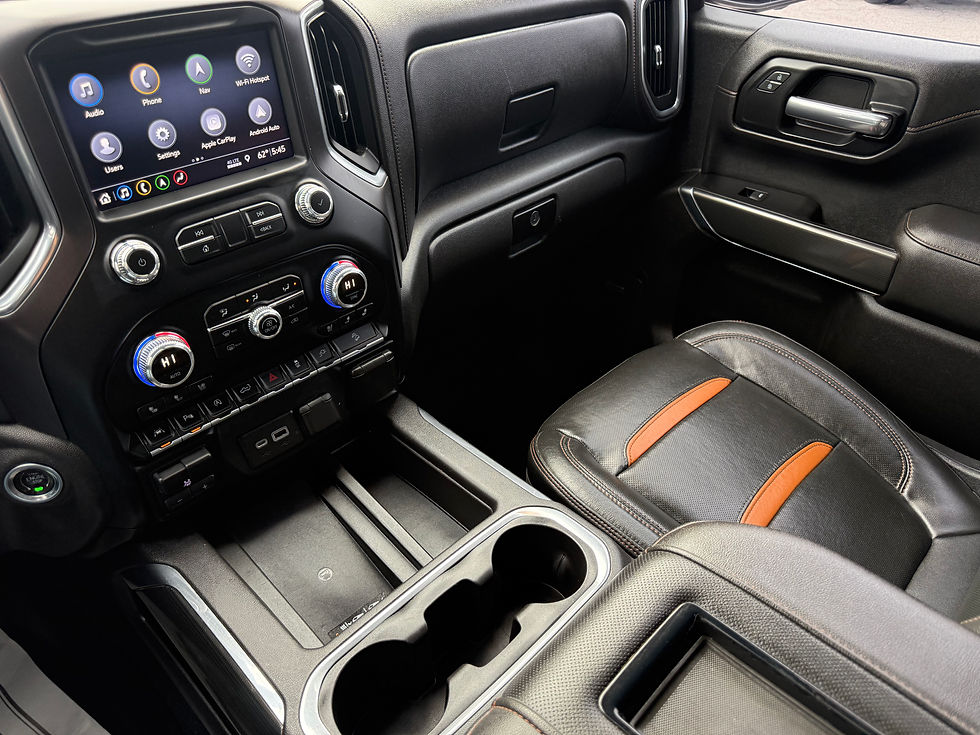 Thumbnail: 2019 GMC SIERRA AT4