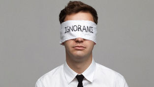 Tu ne confondras point Ignorance et Stupidité