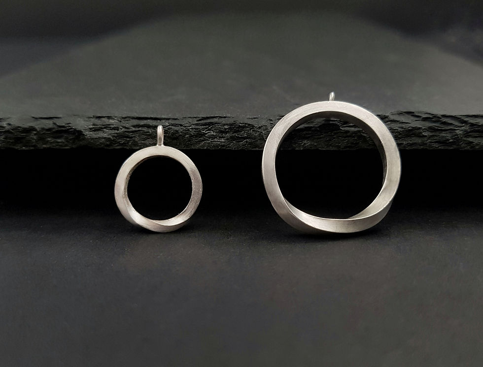 Thumbnail: Silver Möbius Pendant